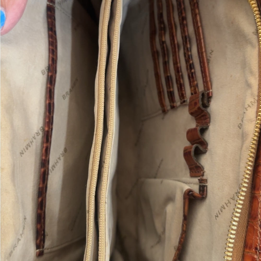 Brahmin Brown Croc-Embossed Leather bag - Picture 3 of 3